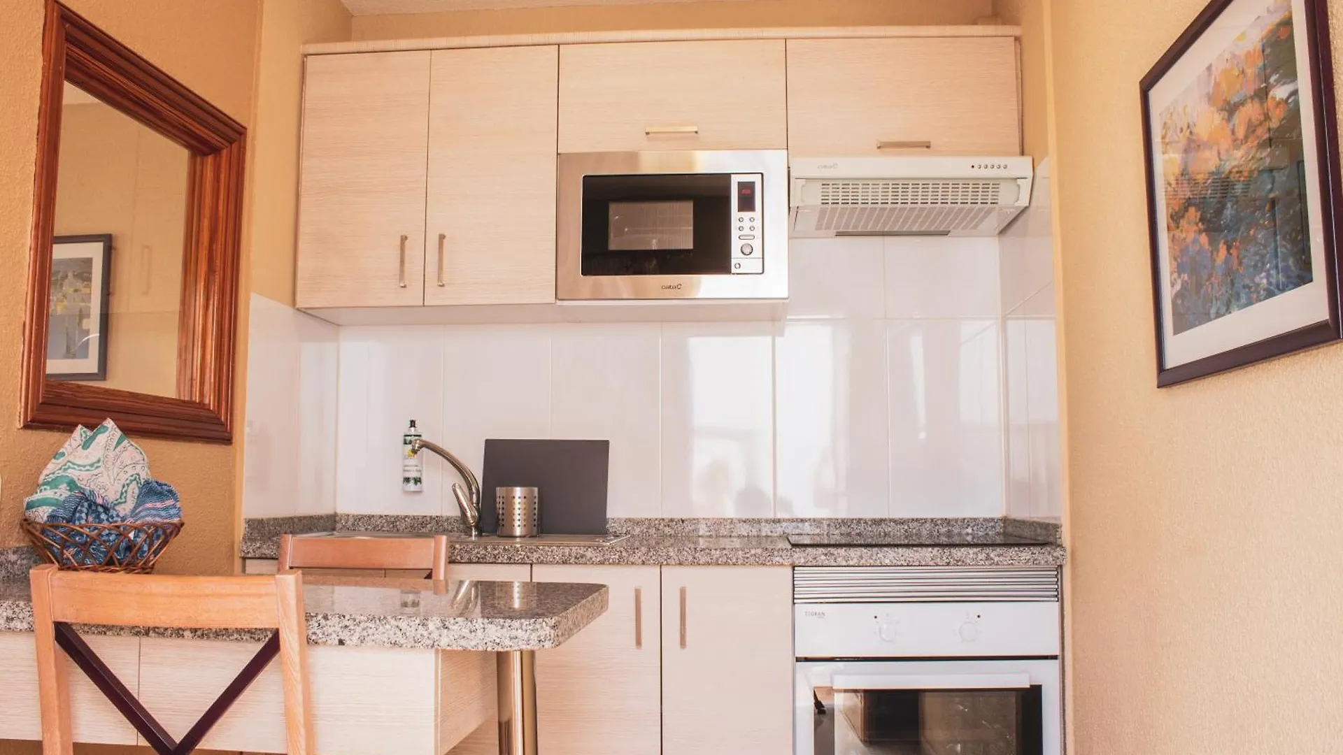 Apartment Apartamentos El Beril Costa Adeje Spain